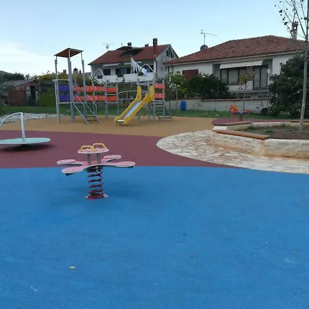 G&g With Swimming Pool * Pula