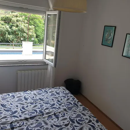 Apartment G&g With Swimming Pool