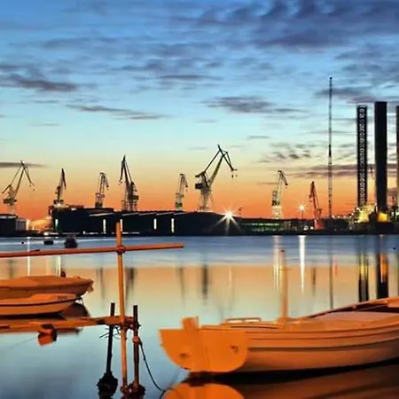 Lägenhet G&g With Swimming Pool *