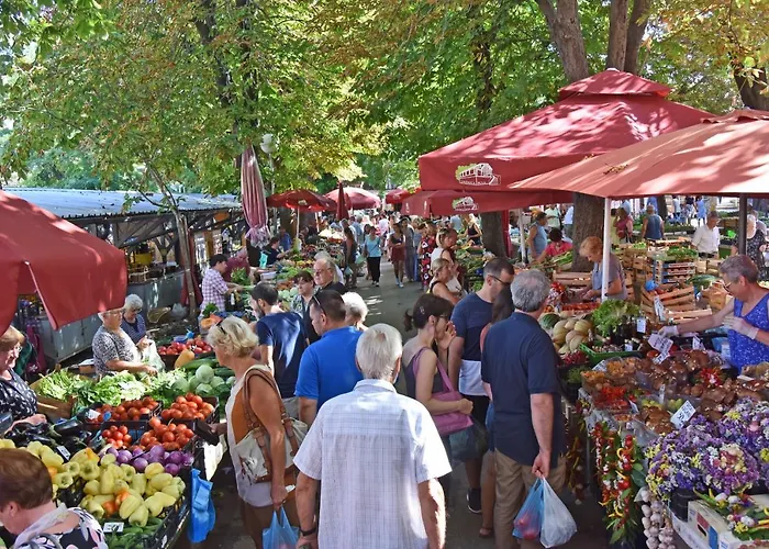 G&g With Swimming Pool Apartman Póla