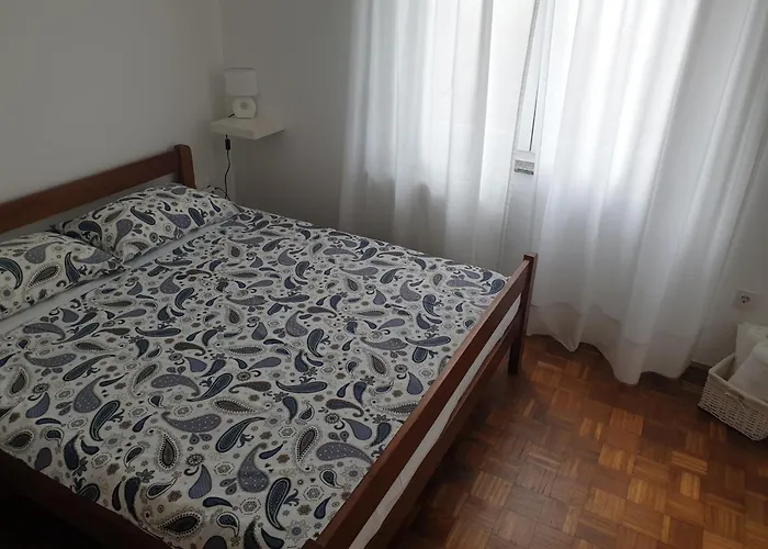 G&g With Swimming Pool Apartman Póla