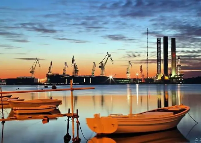 Daire G&g With Swimming Pool *