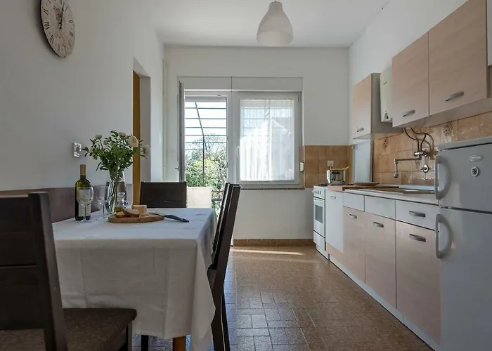 G&g With Swimming Pool Apartman Póla